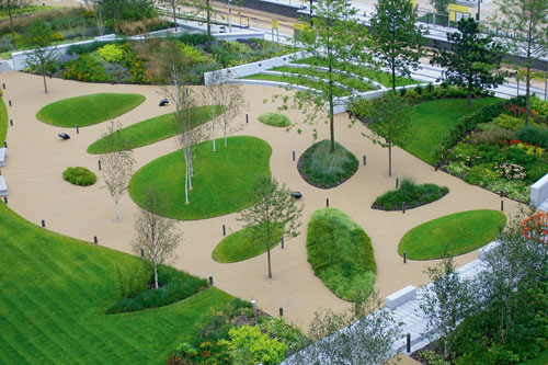 The Broadway waterfront scheme at Salford Quays scooped the Grand Award - image: Landscape Group