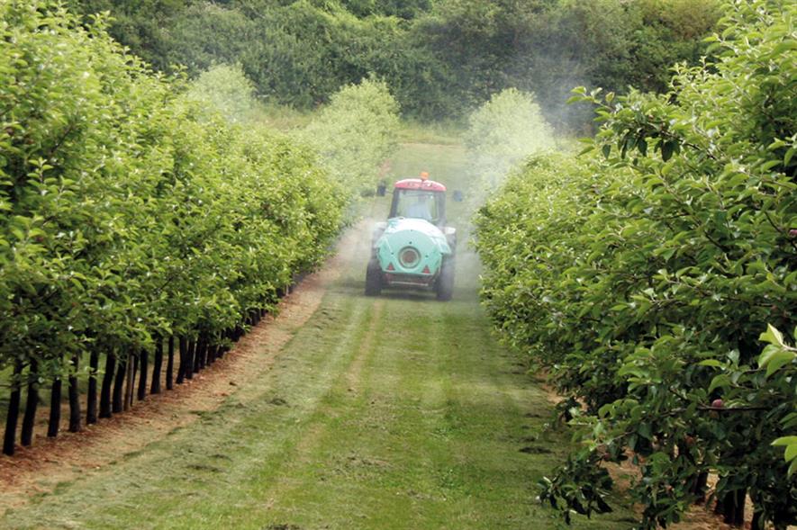 Spraying: all insecticide stocks are likely to be used up - image: HW