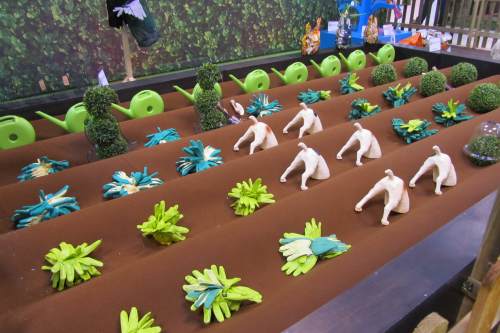 Glee's Artistic Garden - image: Glee