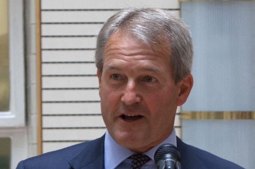 Owen Paterson - support sought. image: Defra