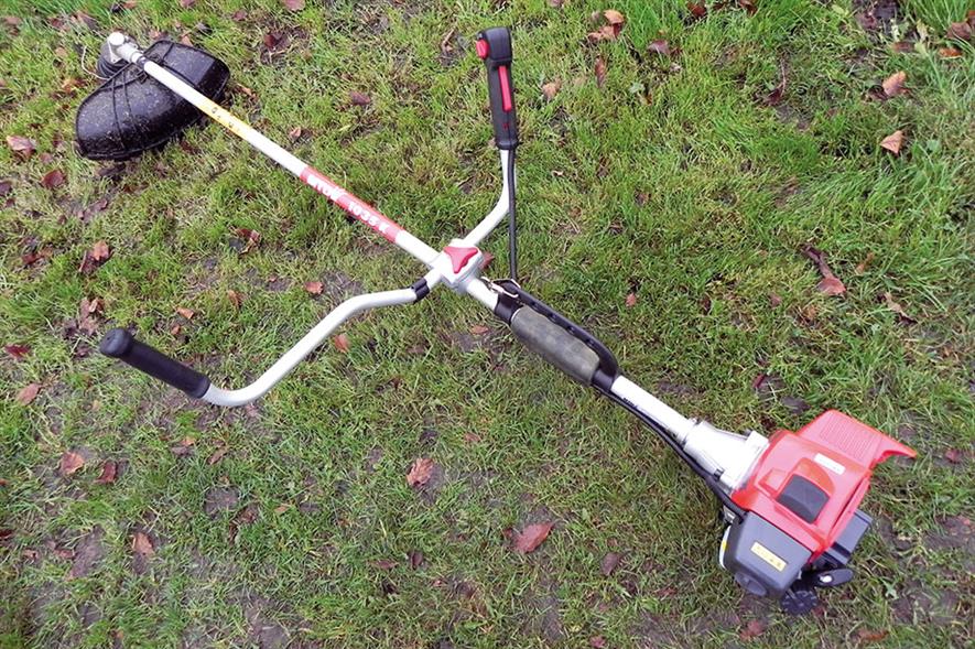 MTD 1035K brushcutter HortWeek
