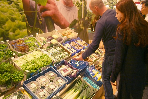 fresh produce - image: HW
