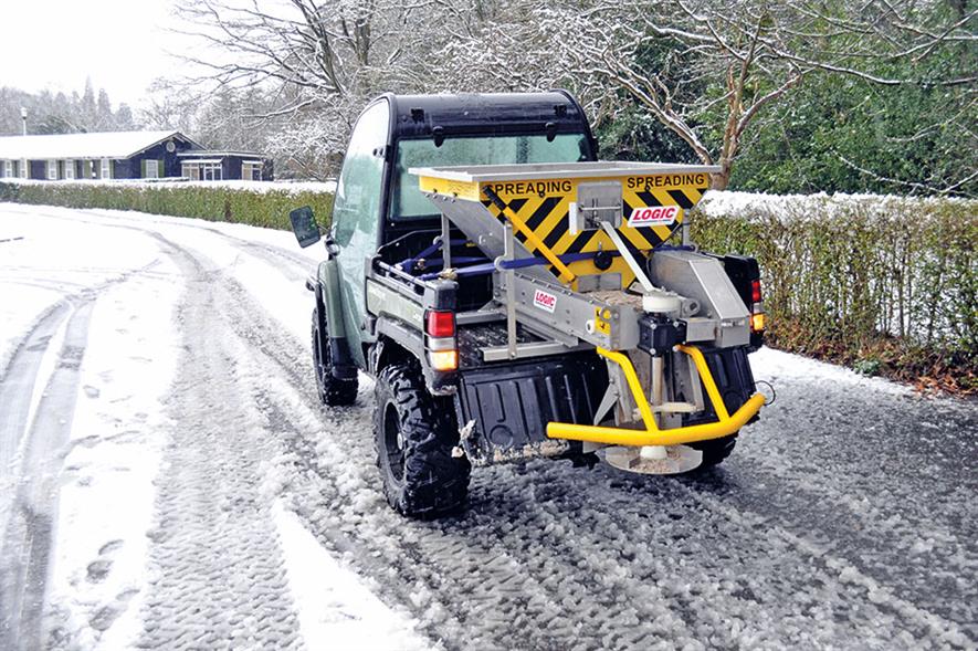 Spreader: PDS150D for UTVs’ rear platforms features a low filling height, low centre of gravity and even weight distribution - credit: Logic