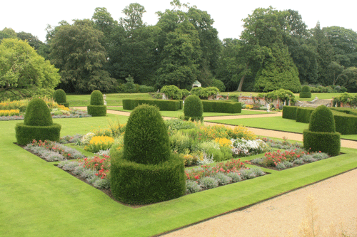 Gardens: managers’ recommendations may impact well-being of sites and properties - image: HW