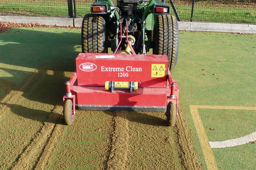 Extreme Clean 1200: reconfigured brush layout ensures complete surface is covered - image: Charterhouse Turf Machinery