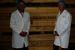 Jimmy Doherty and Phil Acook. Image: Fourayes Farm