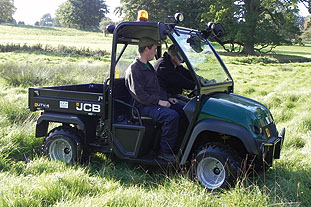 JCB UTV-4 - image: HW