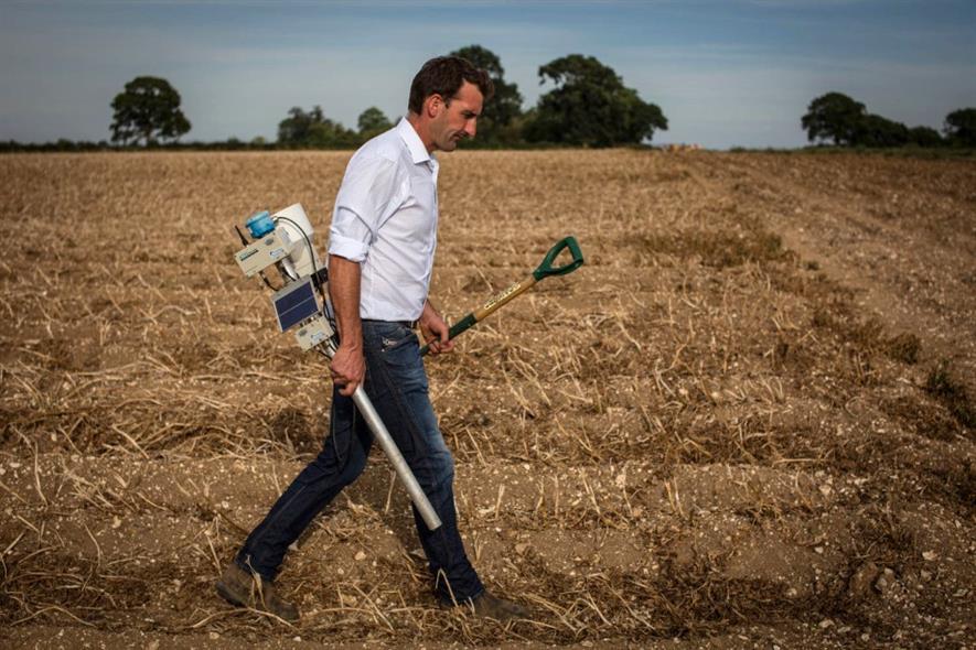 Gavin Janaway holding I-crop probe - image: PepsiCo