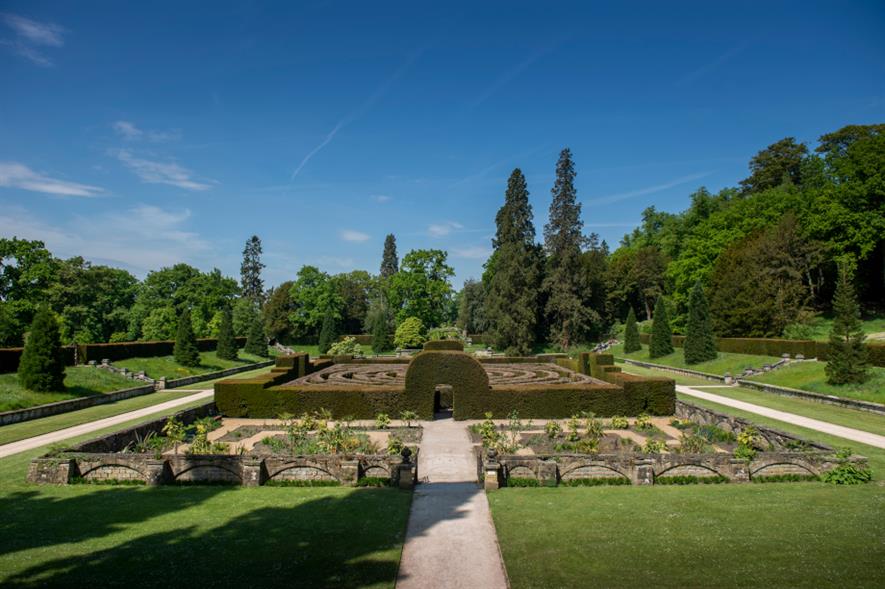 Chatsworth House Closed But Nhs Workers Granted Free Access To Gardens Horticulture Week