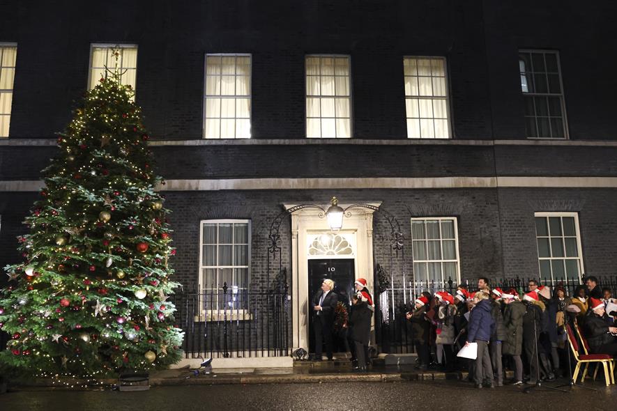 Boris Johnson unveils Downing Street Christmas tree