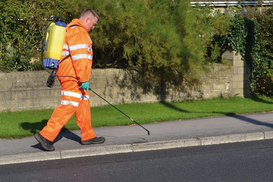 Weed control: delayed reapproval has caused problems - image: Languard