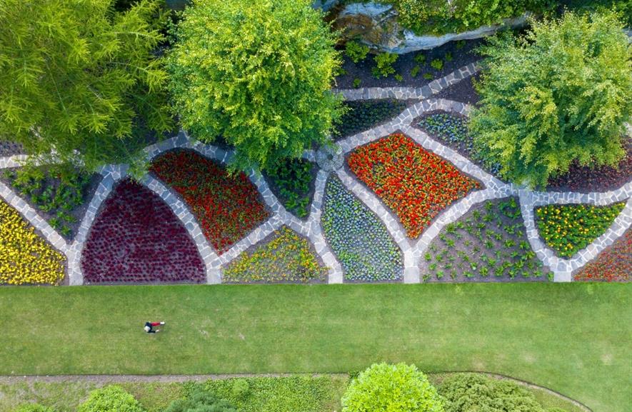 Gardeners At Brodsworth Hall Resurrect Hidden Edwardian Garden