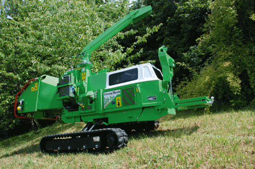 SAFE-Trak: tracked woodchipper model can work on slopes with gradients of up to 35° - image: Greenmech