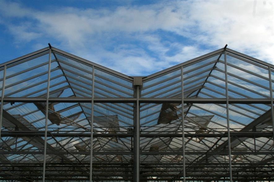 Venlo-type roof - image: HW