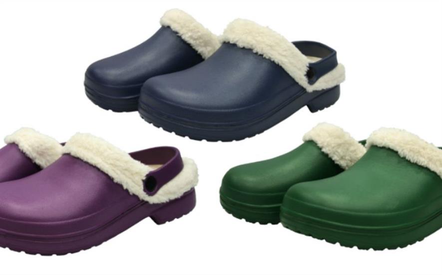 town and country fleece lined cloggies