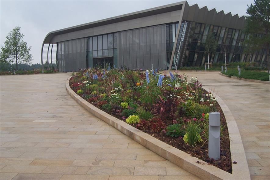 Grounds Maintenance: Limited Public Access - Nurture Landscapes Wellcome Trust, Genome Campus