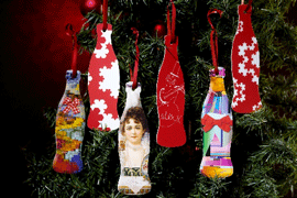 Coke: recycled tree decorations