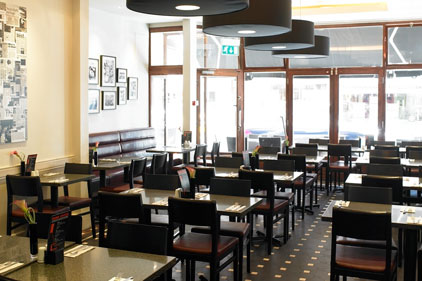 Harry Morgan: restaurant recruits agency