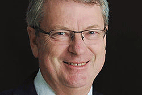 Lynton Crosby: Knighthood for "political service" causes controversy