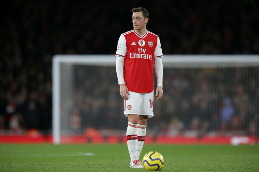 Ozil played for Arsenal against Man City on Sunday (15 December) – a game that was dropped by China's state broadcaster (©GettyImages)