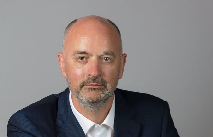 Headshot of Steve Barrett