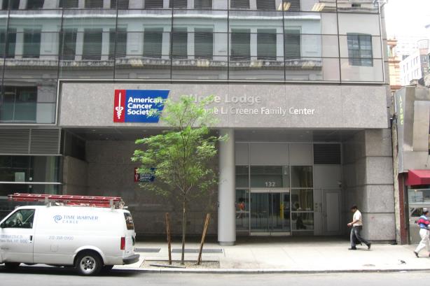 The American Cancer Society's Hope Lodge in Manhattan. (Image via Wikimedia Commons). 