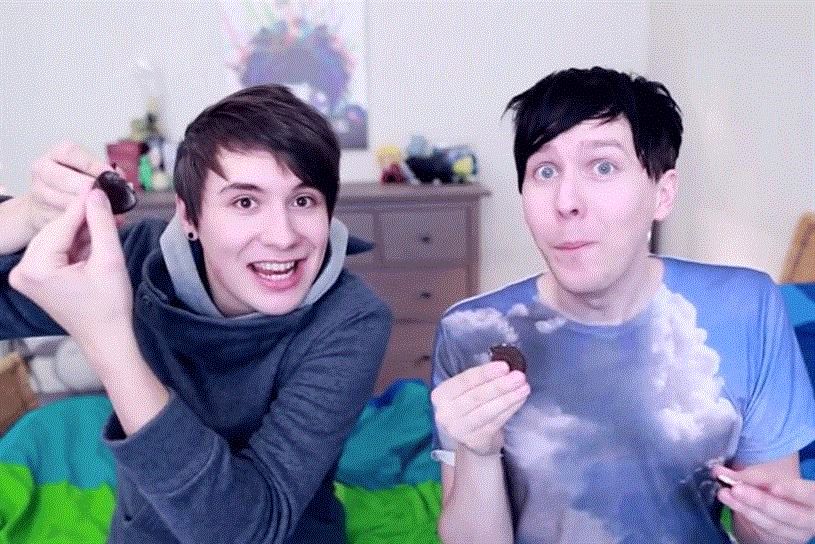 Dan and Phil: Vloggers' video was banned for not being clear it was paid-for content by Mondelez
