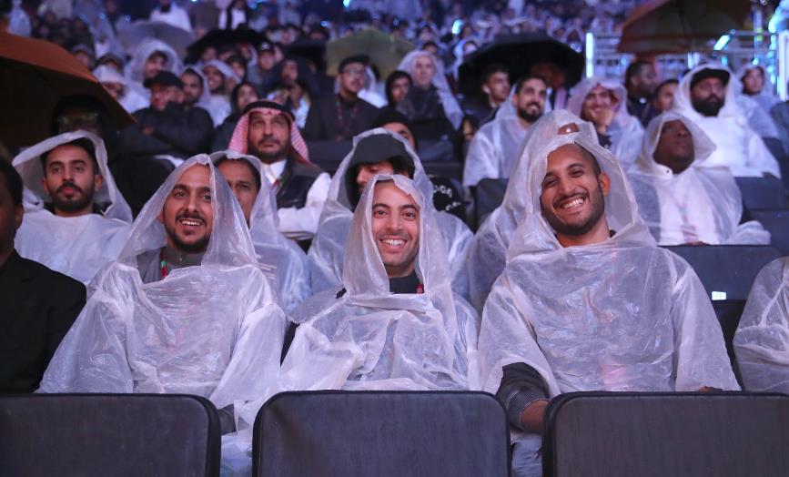 Nobody expected pouring rain at a boxing arena in the desert outside Riyadh. (RM pic: Getty/Nick Potts/PA Images.)
