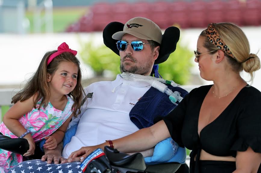 Frates with his family (Photo credit: Getty Images)