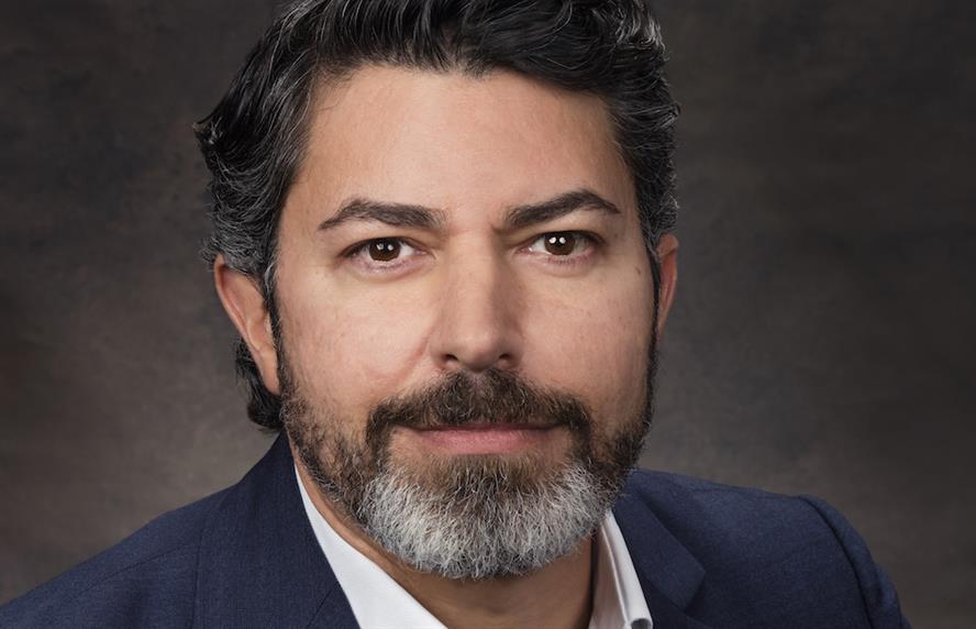 Alex Kalomparis headshot