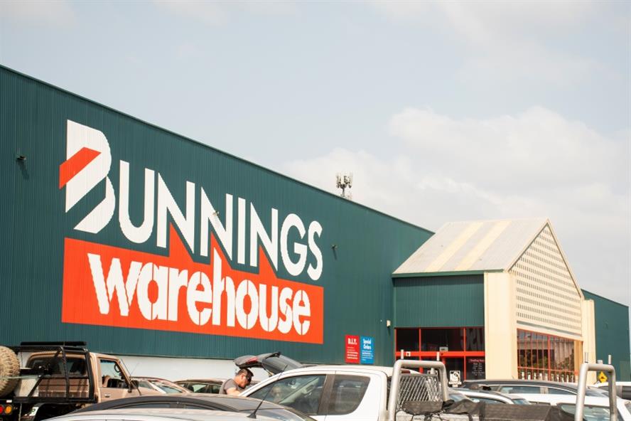 Bunnings has offered up its parking spaces and facilities as vaccination hubs (Shutterstock)