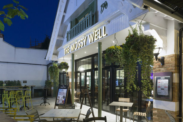 The Mossy Well: A JD Wetherspoon pub in Muswell Hill, north London