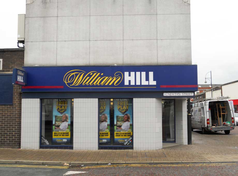Betting shops: DCLG denies Hilary Benn's claims