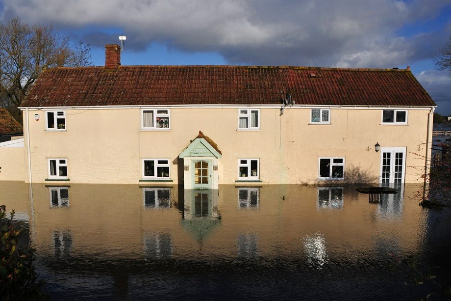 Image: Lewis Clarke / geograph (CC BY-SA 2.0)