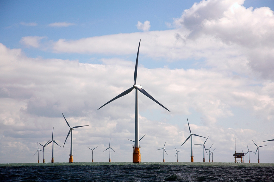 Offshore turbines: developer has shelved plans (picture: Nuon, Flickr)