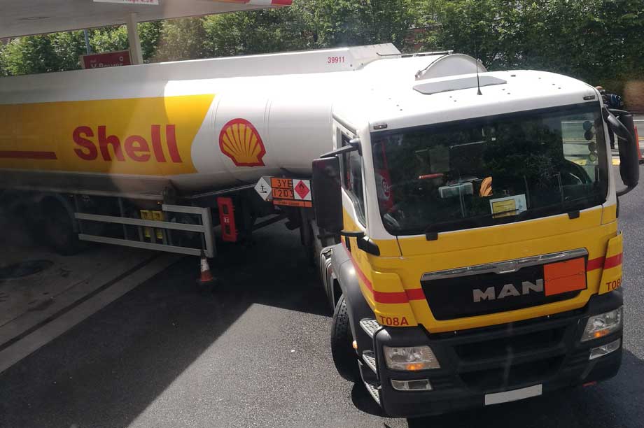 Petrol deliveries: Government urges flexibility in planning enforcement (pic: Elliott Brown, Flickr, CC BY-SA 2.0)