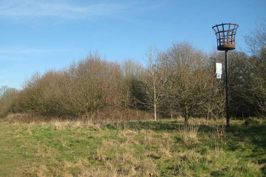 Woodcock Hill, Borehamwood (Photo © Nigel Cox (cc-by-sa/2.0)