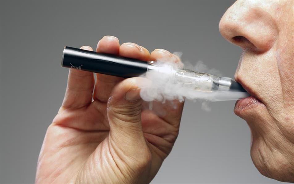 E-cigarettes 'outperform NRT in patients with unsuccessful quit history' |  MIMS online