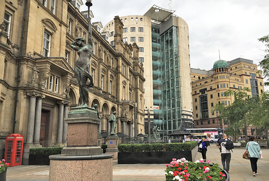 Bridging the gap between rich and poor in Leeds Third Sector