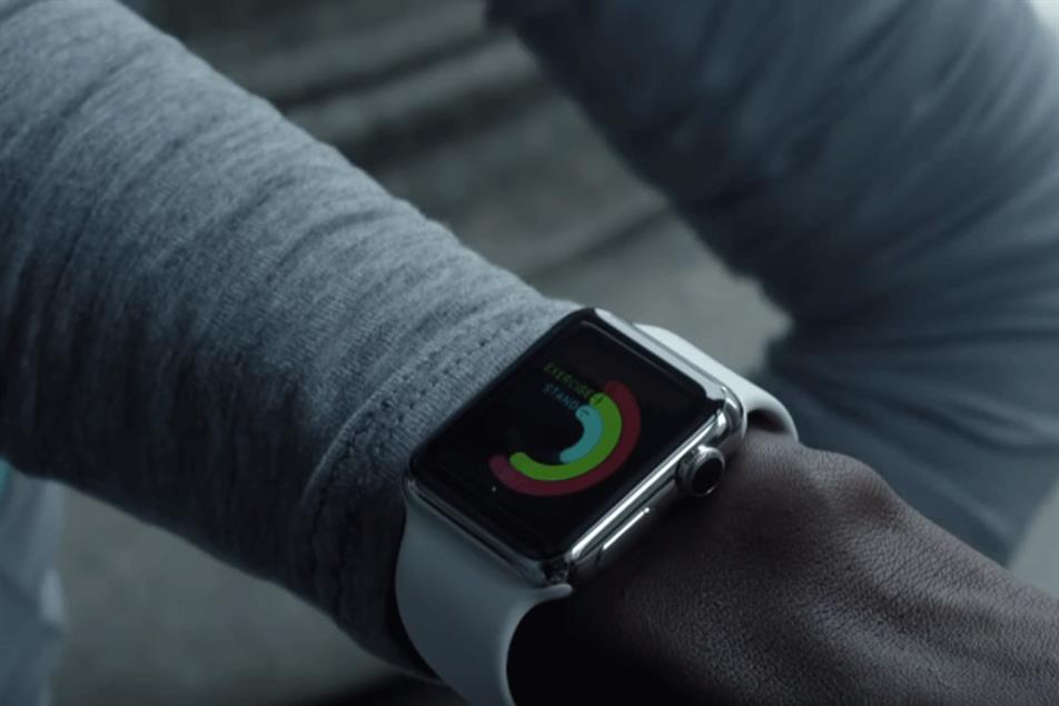 Apple Watch: boss stays silent on sales