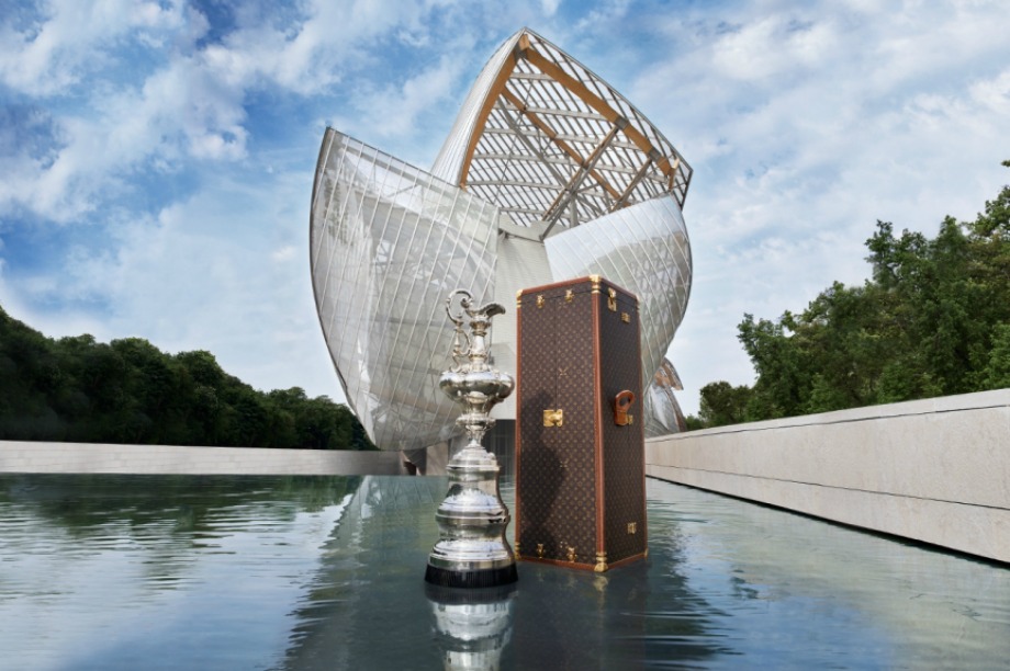 Global: Louis Vuitton creates case for America's cup trophy