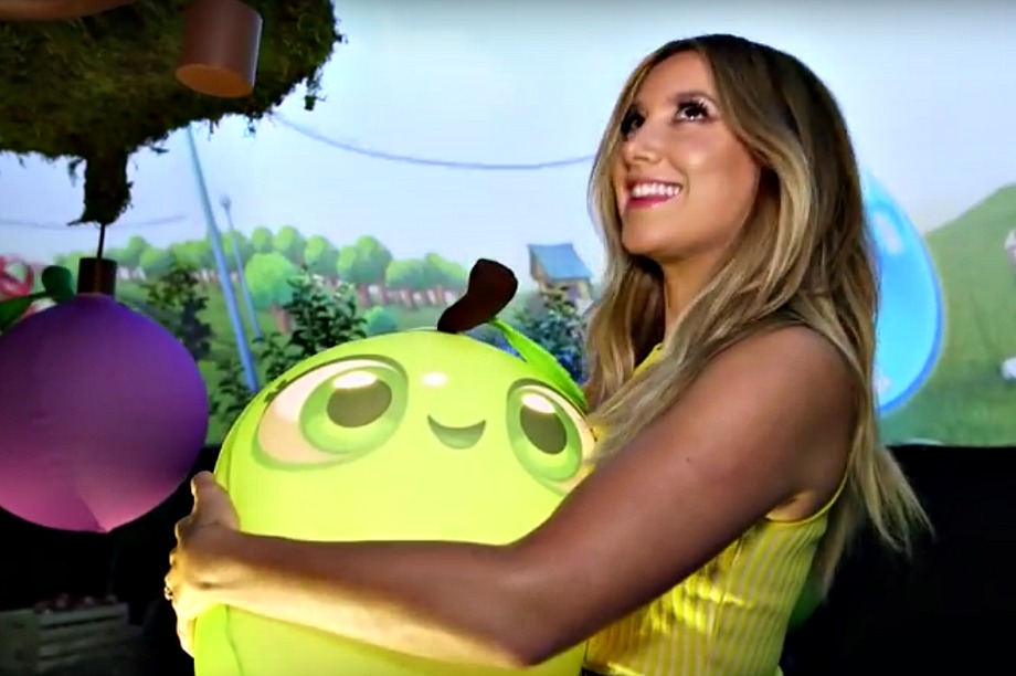 Ashley Tisdale launched King's multi-sensory orchard in New York