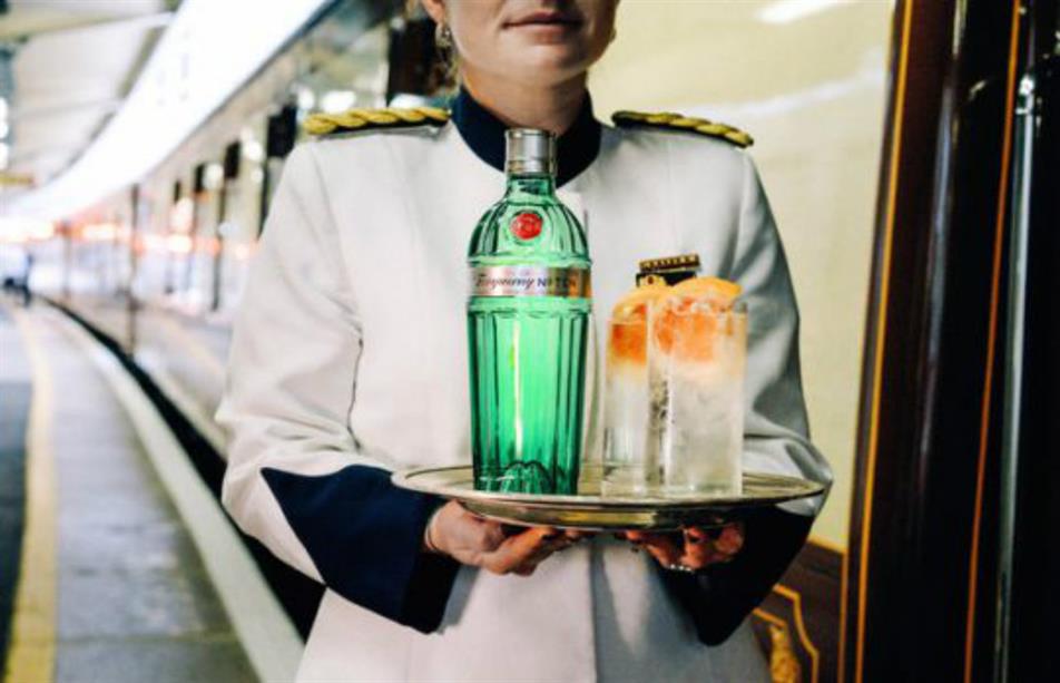 Tanqueray No. Ten to stage dining experience on train