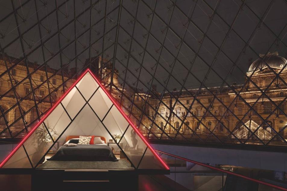 Louvre: winner got to spend a night in a mini-pyramid