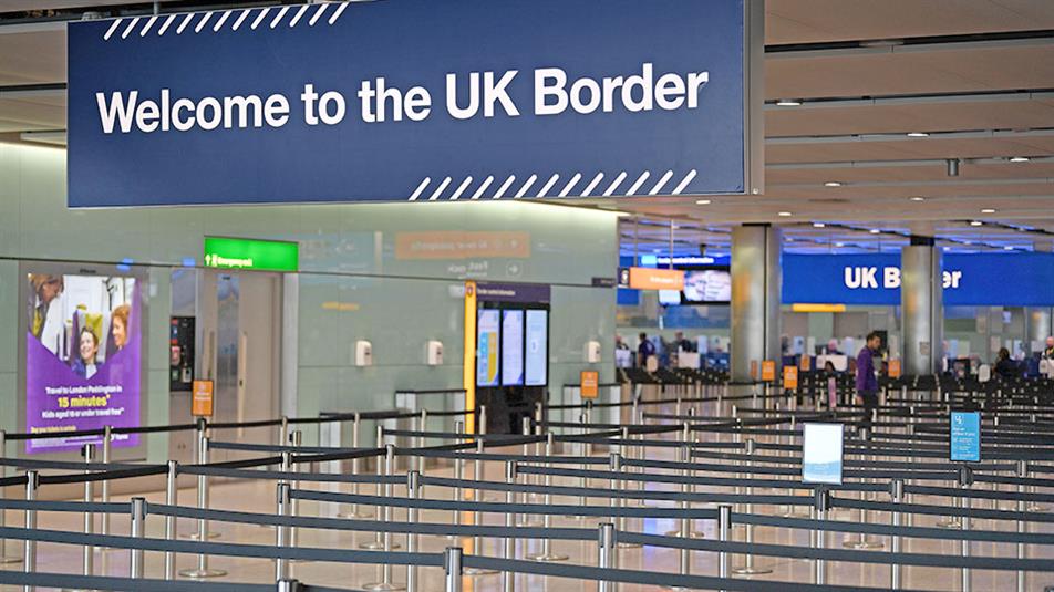 Businesses ‘should be worried’ by drop in EU migration, say experts