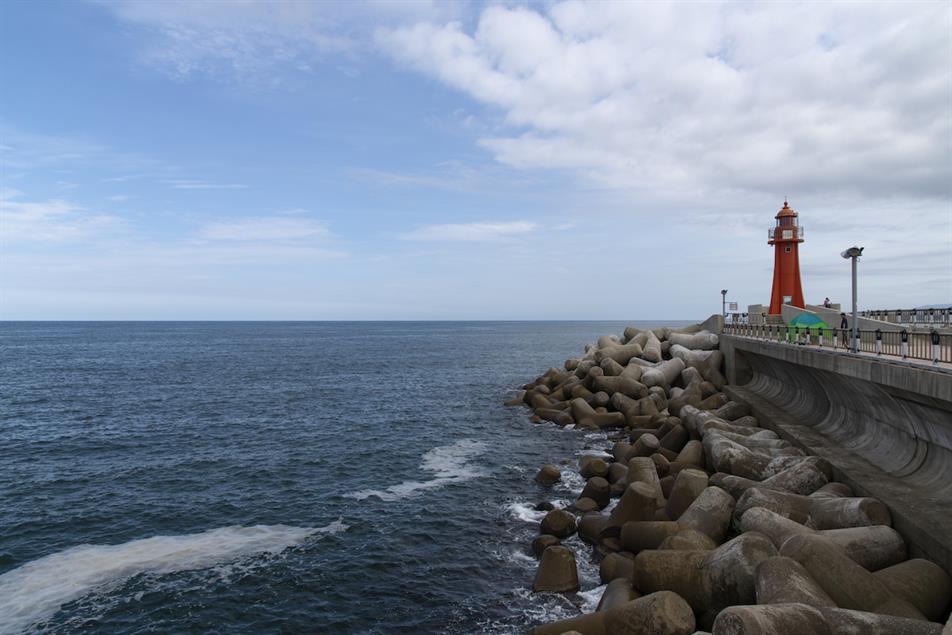 BP could make floating offshore wind debut with South Korea deal ...