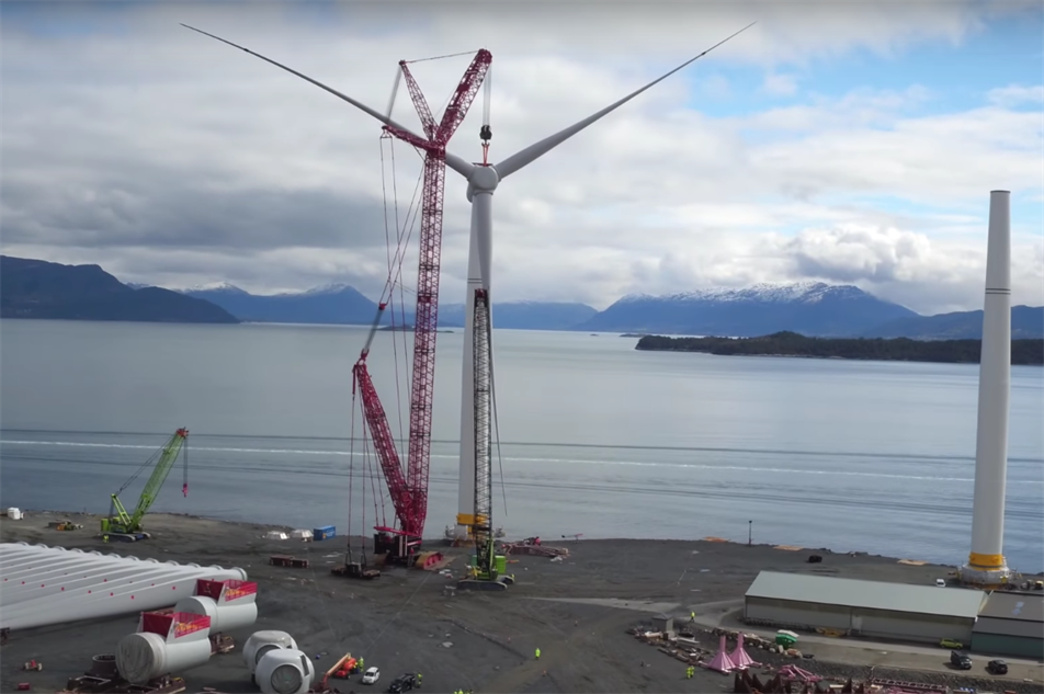 VIDEO: Hywind Scotland turbines take shape | Windpower Monthly