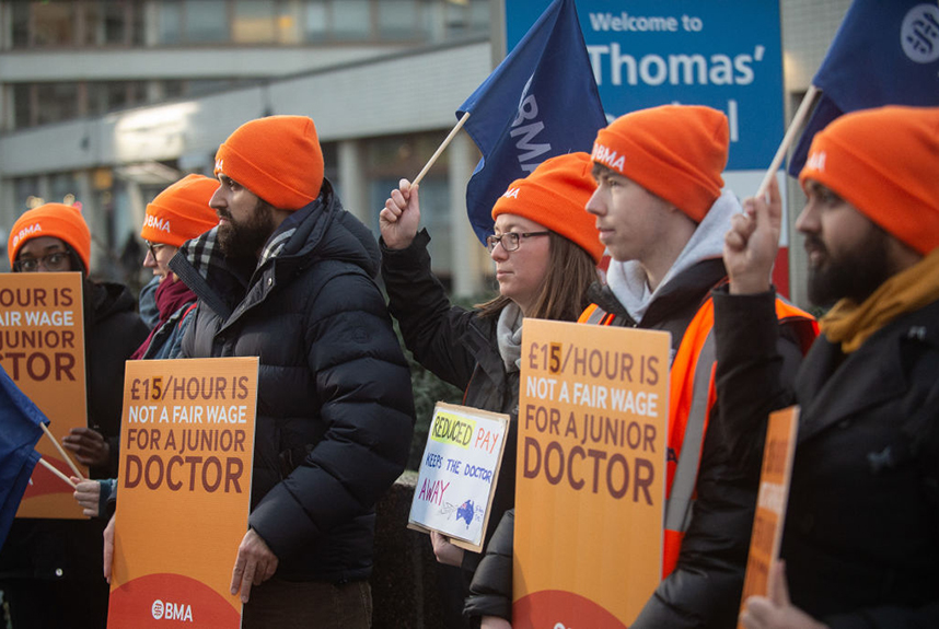 bma junior doctors strike: Junior Doctors in UK to Strike Again in Dec-Jan,  Here's Why - The Economic Times