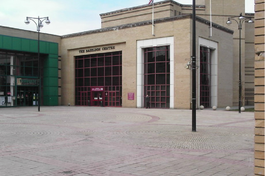 Basildon council votes again to withdraw local plan despite officer