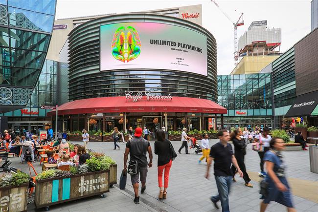 5 future trends in digital-out-of-home - and how to make the most of them